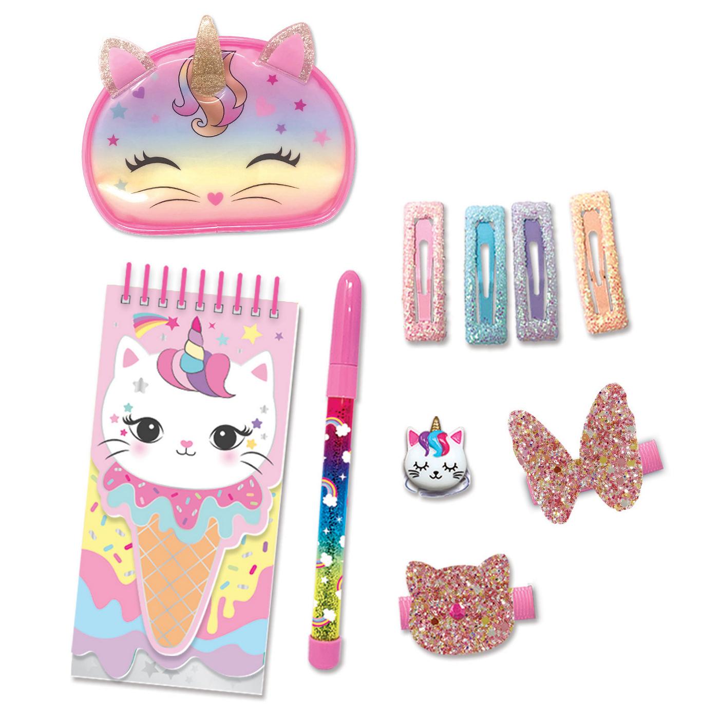 Hot Focus Awesome Chic Cat Accessories Playset; image 2 of 2