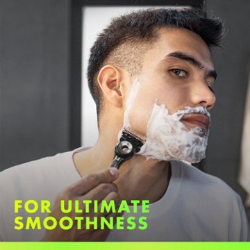 Gillette Labs Shaving Gel for Men, Ultimate Smoothness, with Vitamin B3 & Sea Kelp, Sensitive Skin, 7 oz