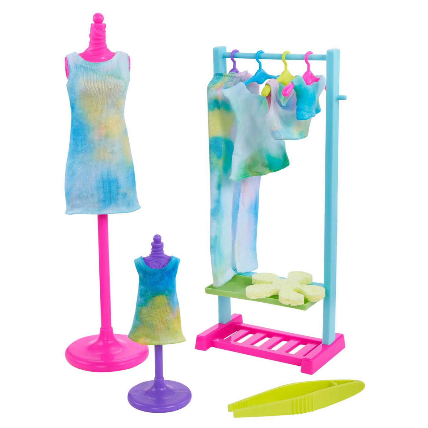 Barbie Color Reveal Tie-Dye Fashion Maker Series Gift Set; image 2 of 5
