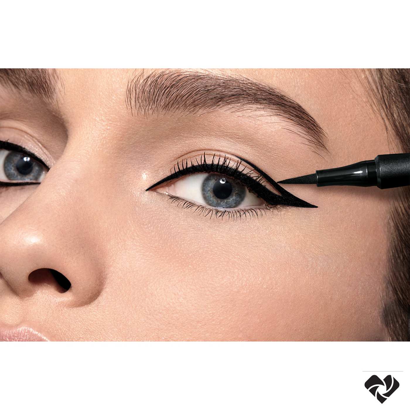 L'Oréal Paris Infallible Grip Precision Felt Waterproof Eyeliner