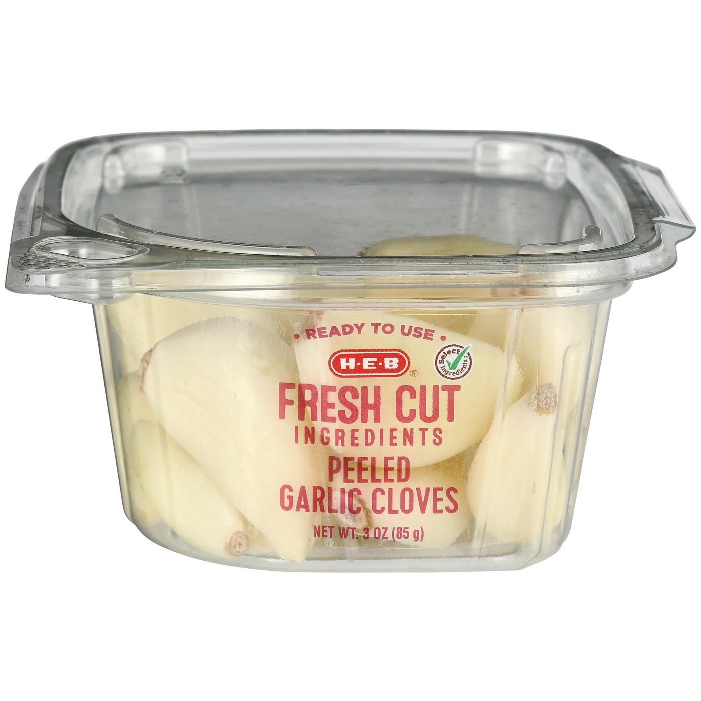 H-E-B Fresh Peeled Garlic Cloves - Single Serve; image 1 of 2