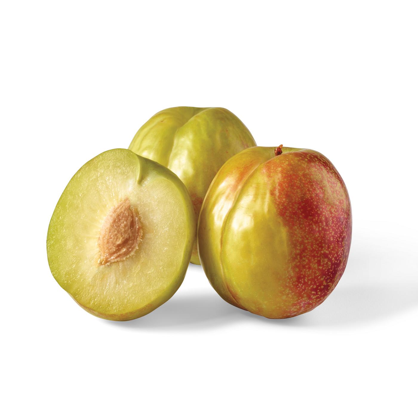 HEB Fresh Premium Flavor Grenade Plumcots Shop Peaches, plums