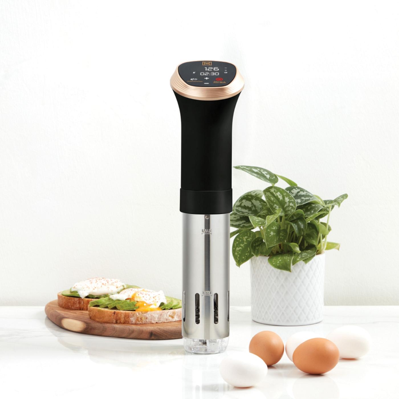 Kitchen & Table by H-E-B Sous Vide Precision Cooker - Classic Black; image 3 of 6