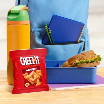 Cheez-It Original Cheese Crackers, 30 oz