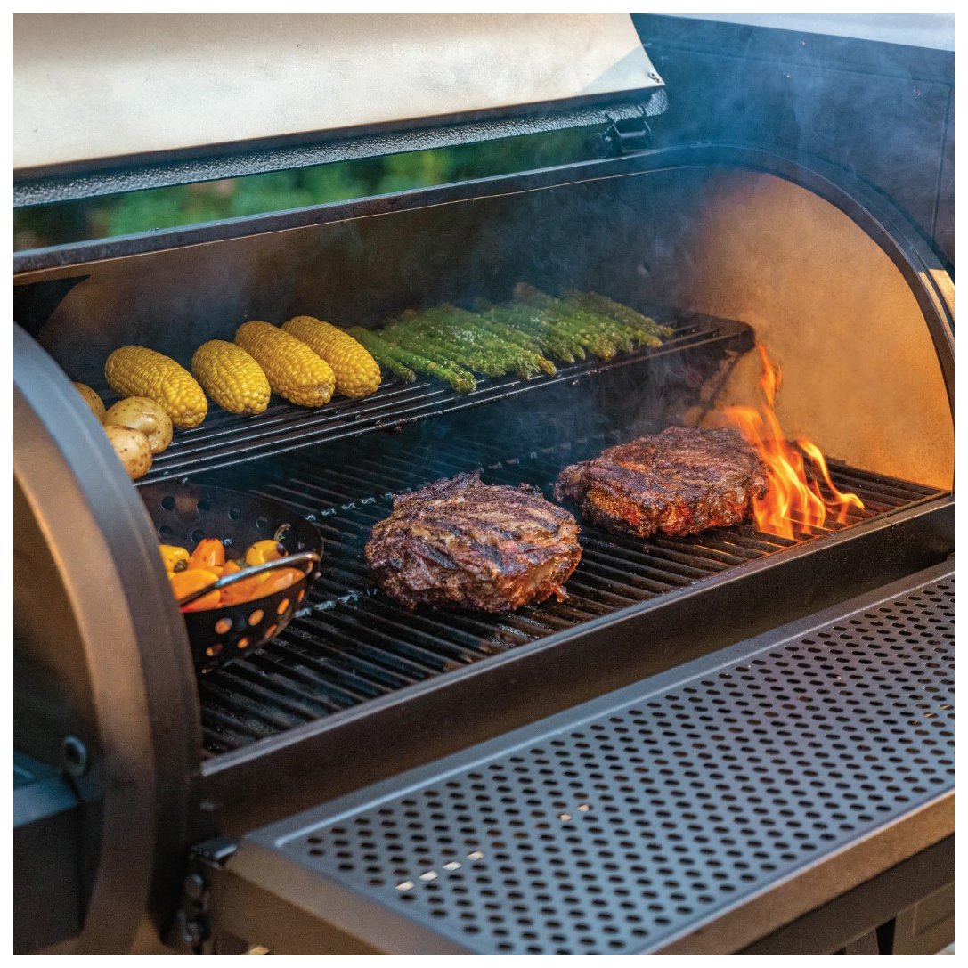 Char-Griller Deluxe Charcoal Grill and Smoker - Shop Grills & Smokers at  H-E-B