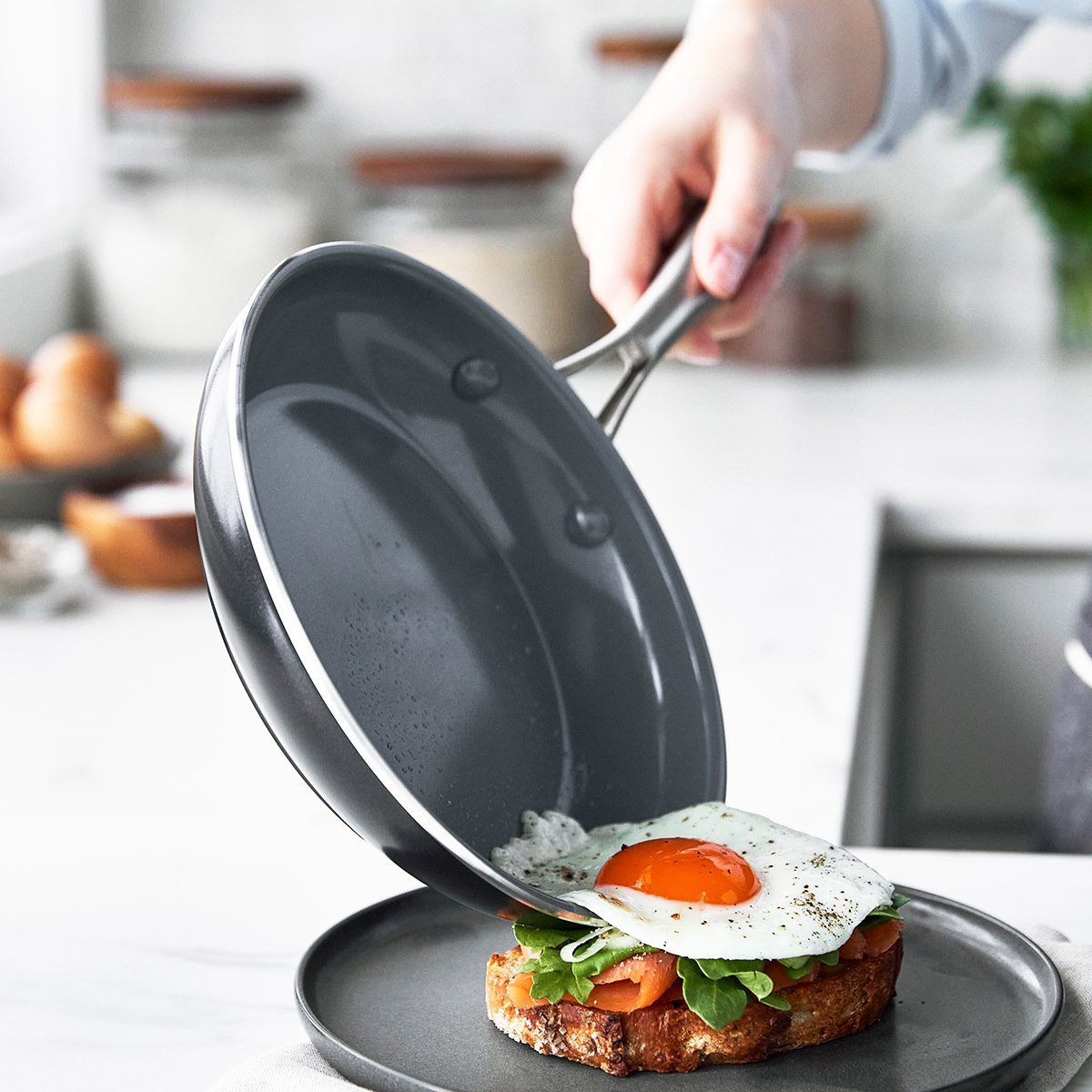 GreenPan Swift Collection Non Stick Ceramic Fry Pan - Shop Frying Pans &  Griddles at H-E-B