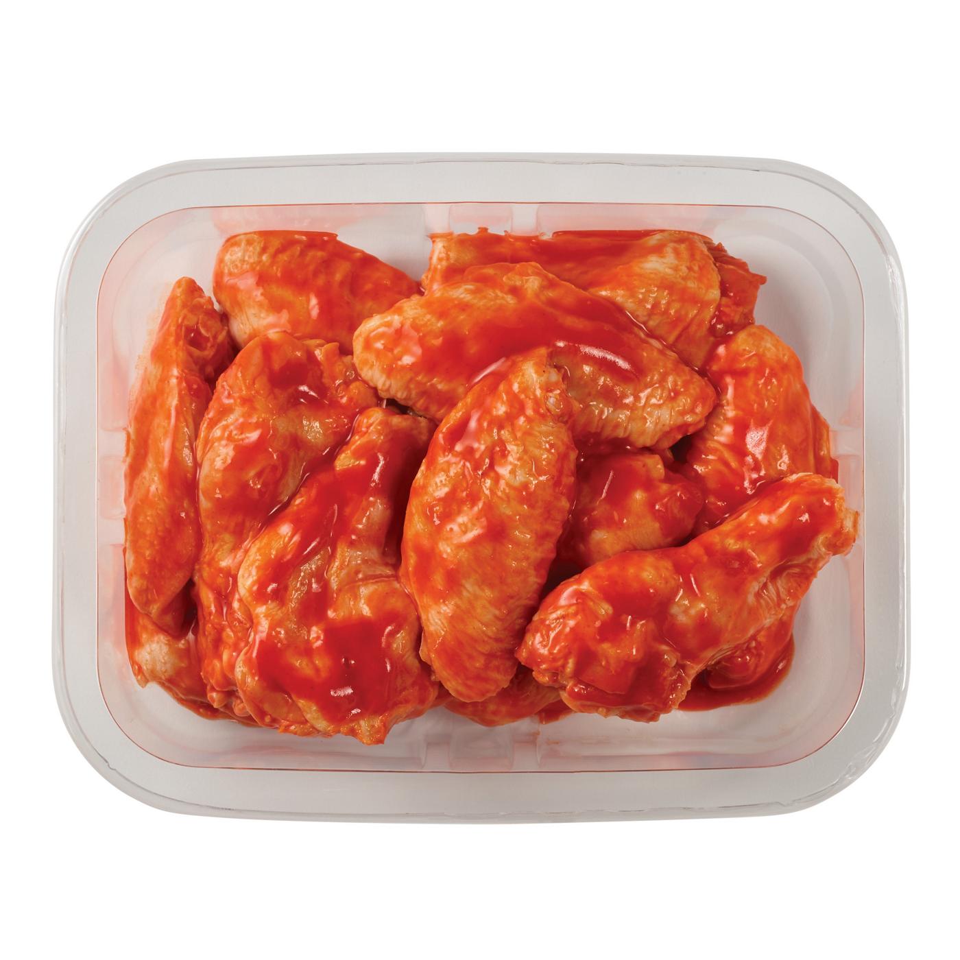 H-E-B Meat Market Marinated Chicken Hot Wings; image 1 of 3