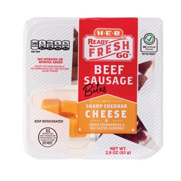 H-E-B Ready Fresh Go Snack Pack - Beef Bites with Sharp Cheddar, Dried Cranberries & Sea Salt Almonds, 2.55 oz