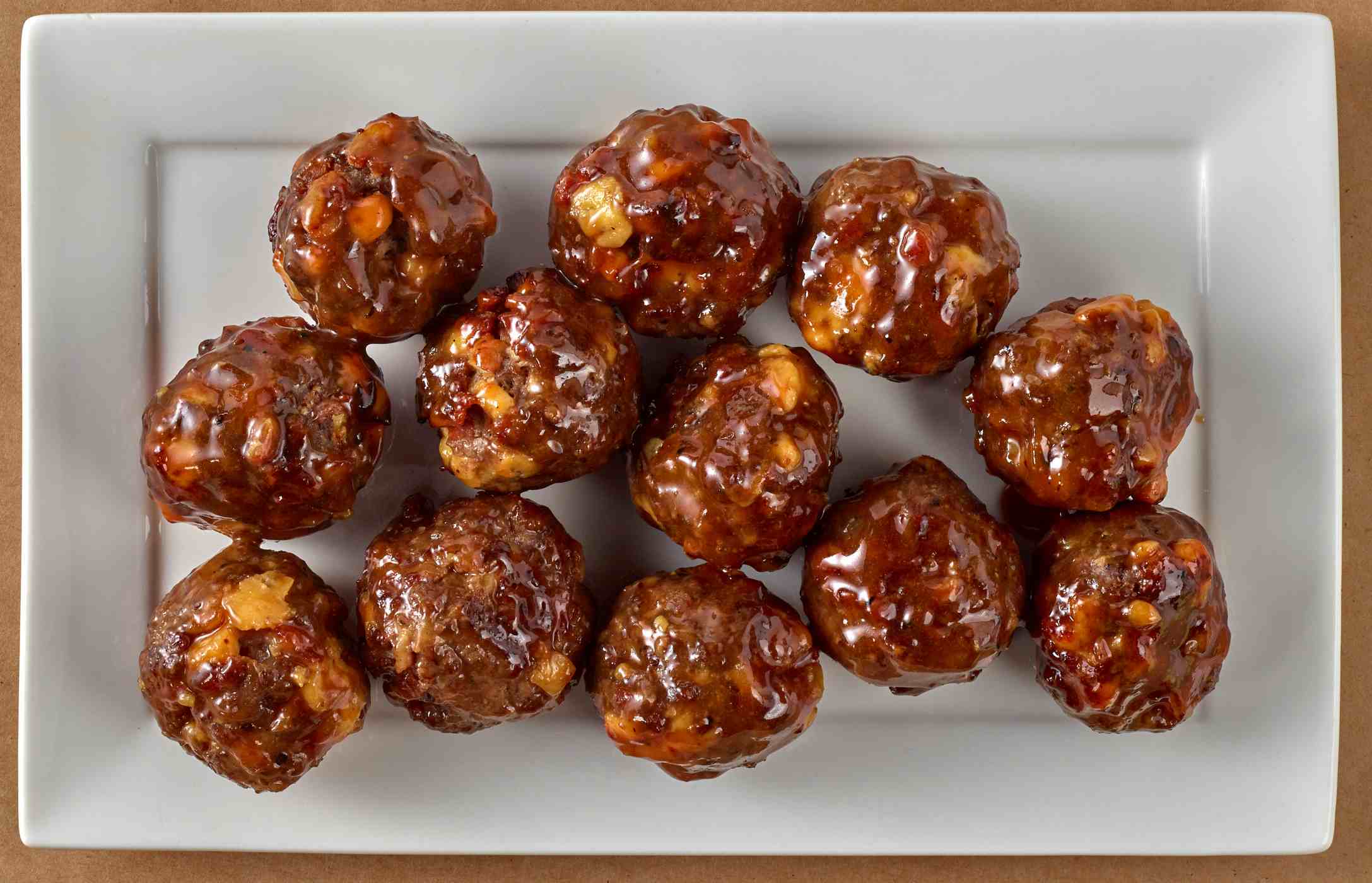 H-E-B Meat Market Bacon Cheddar Beef Meatballs - Honey BBQ Sauce; image 3 of 3