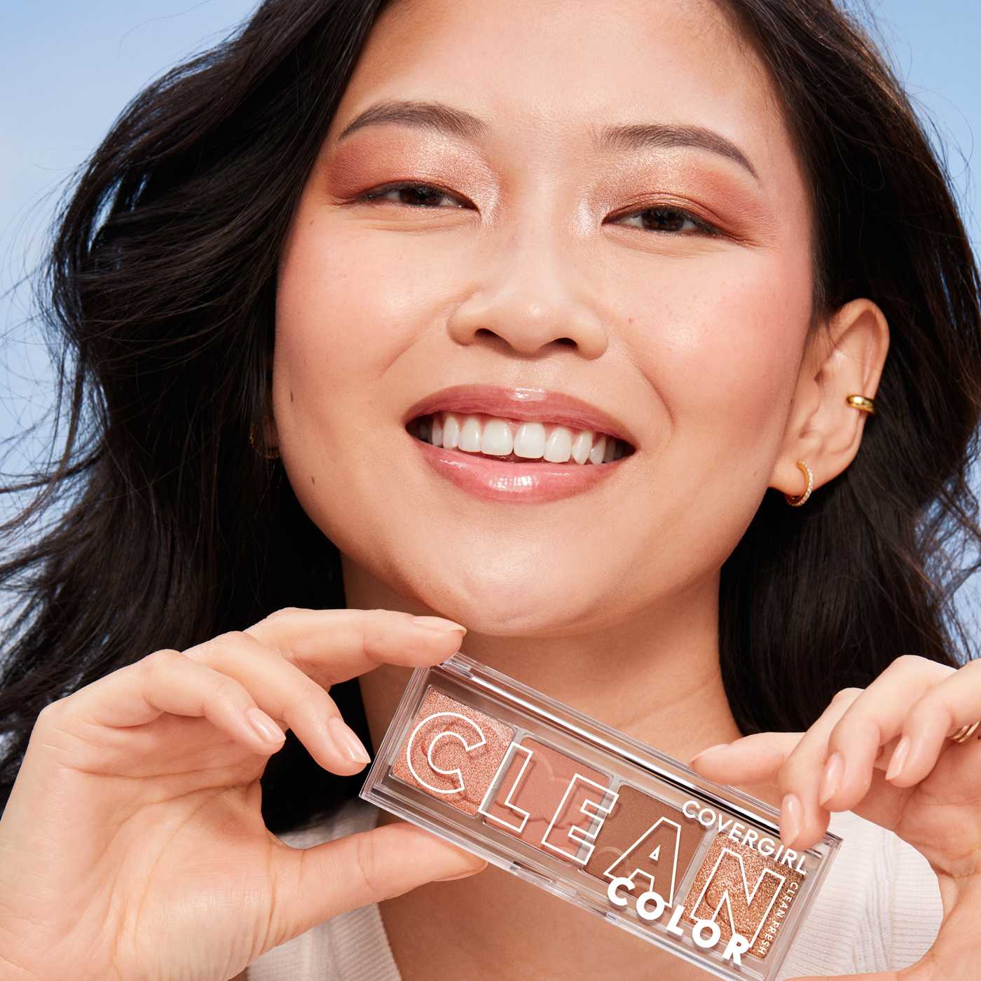 Covergirl Clean Fresh Color Eyeshadow - Shimmering Beige; image 6 of 10