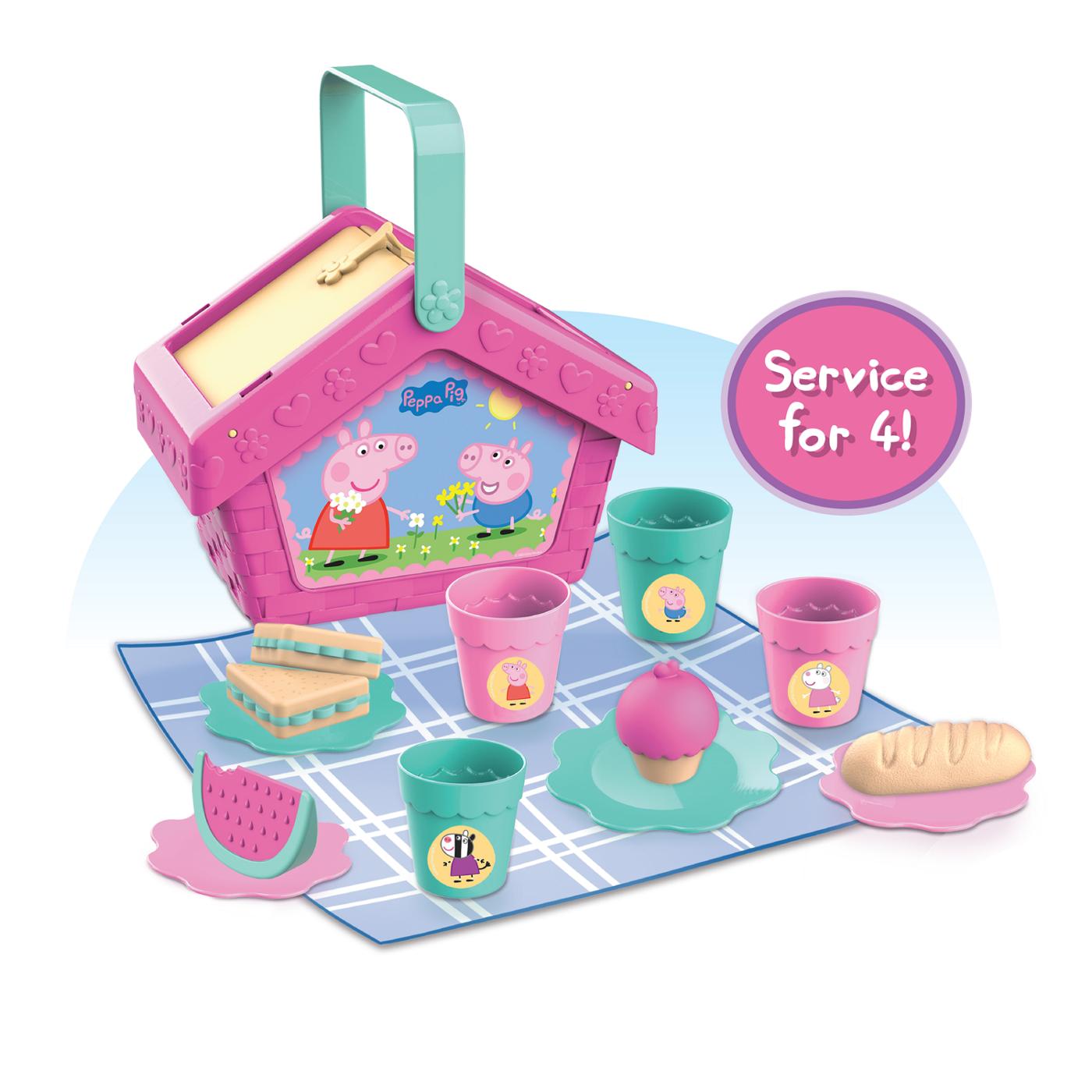 Peppa Pig Let's Have a Picnic Playset; image 2 of 2