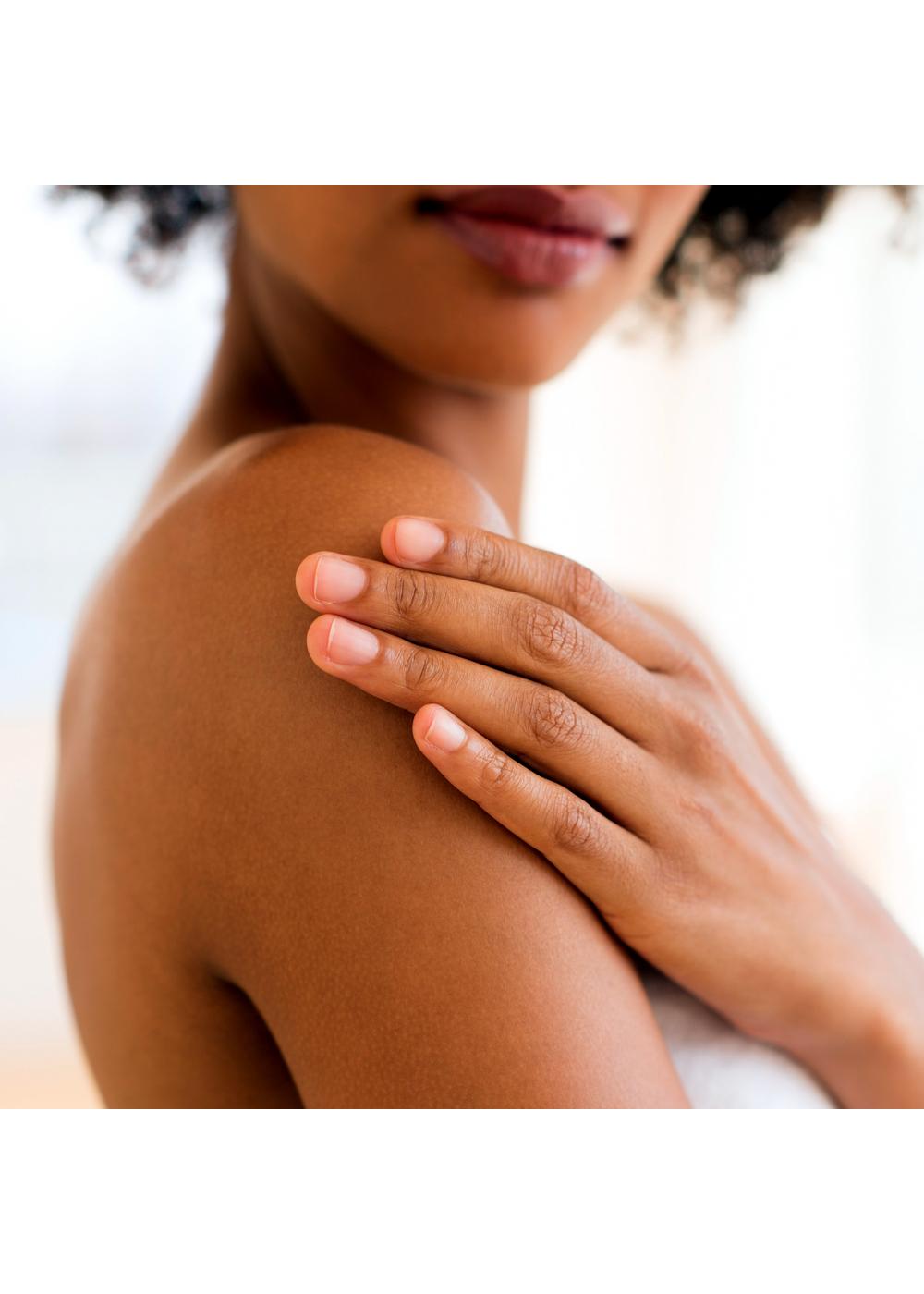 Olay Fresh Outlast Body Wash - Orange Blossom & White Tea; image 4 of 10