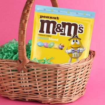 M&M'S Peanut Milk Chocolate Pastel Blend Easter Candy - Party Size