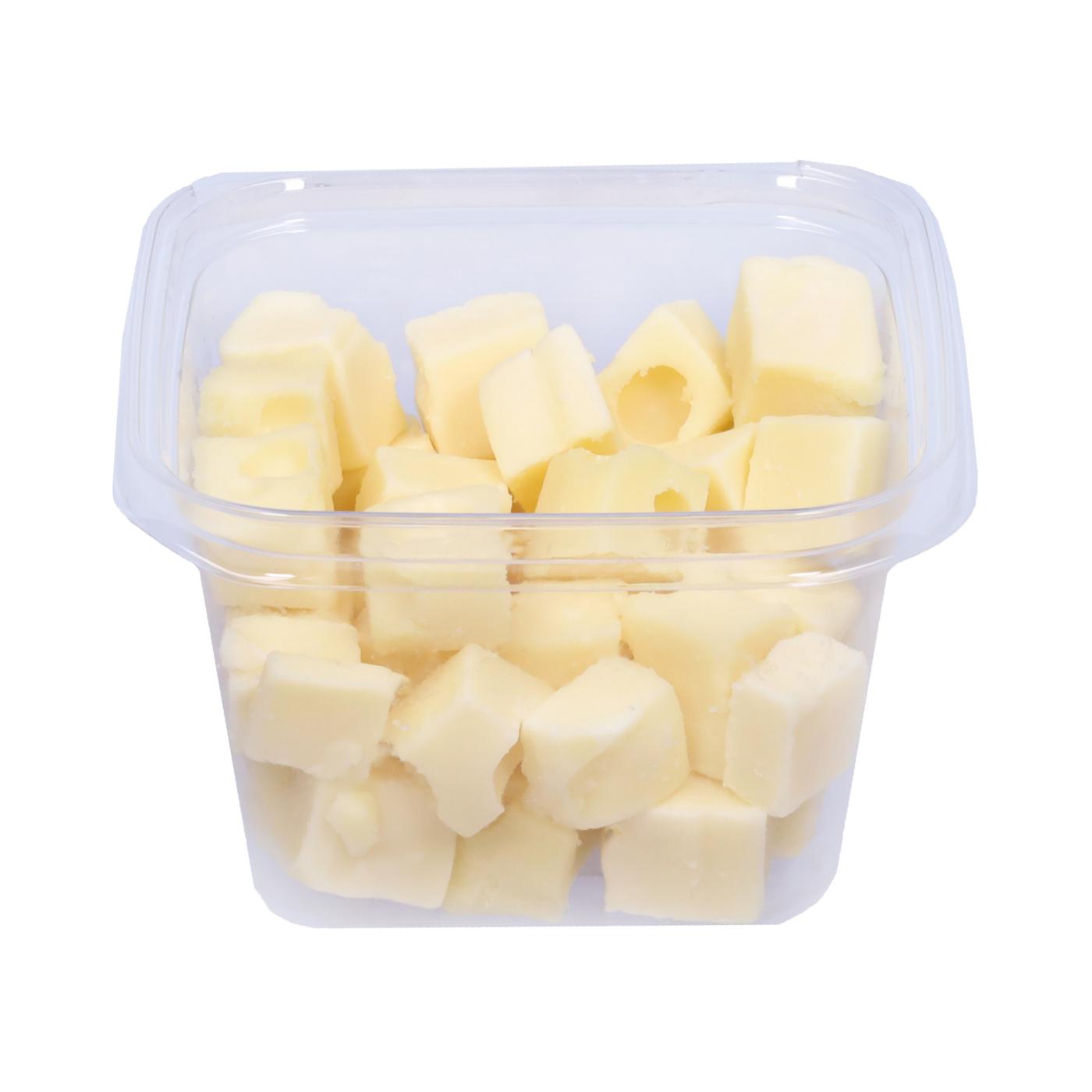 H-E-B Deli Swiss Cheese Cubes; image 1 of 4