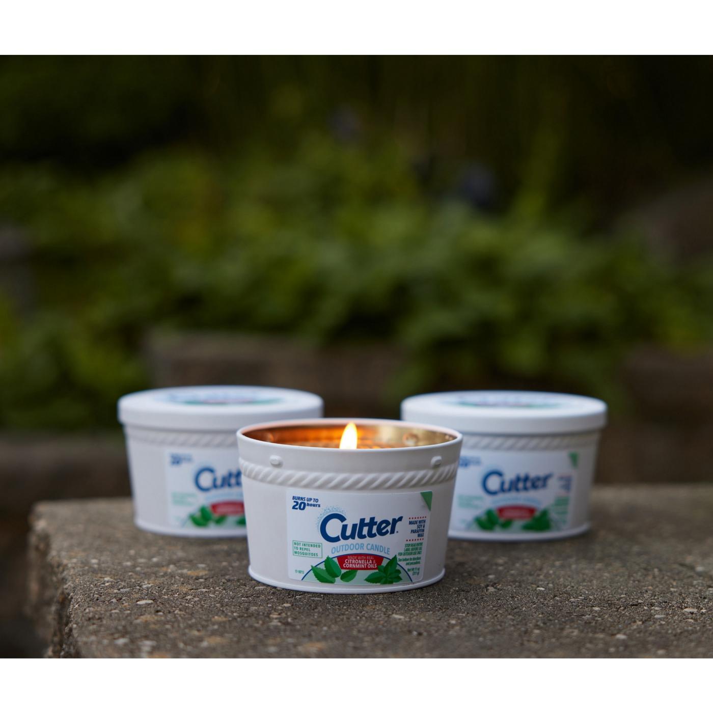 Cutter Citronella & Cornmint Scent Outdoor Candle Bucket; image 3 of 5