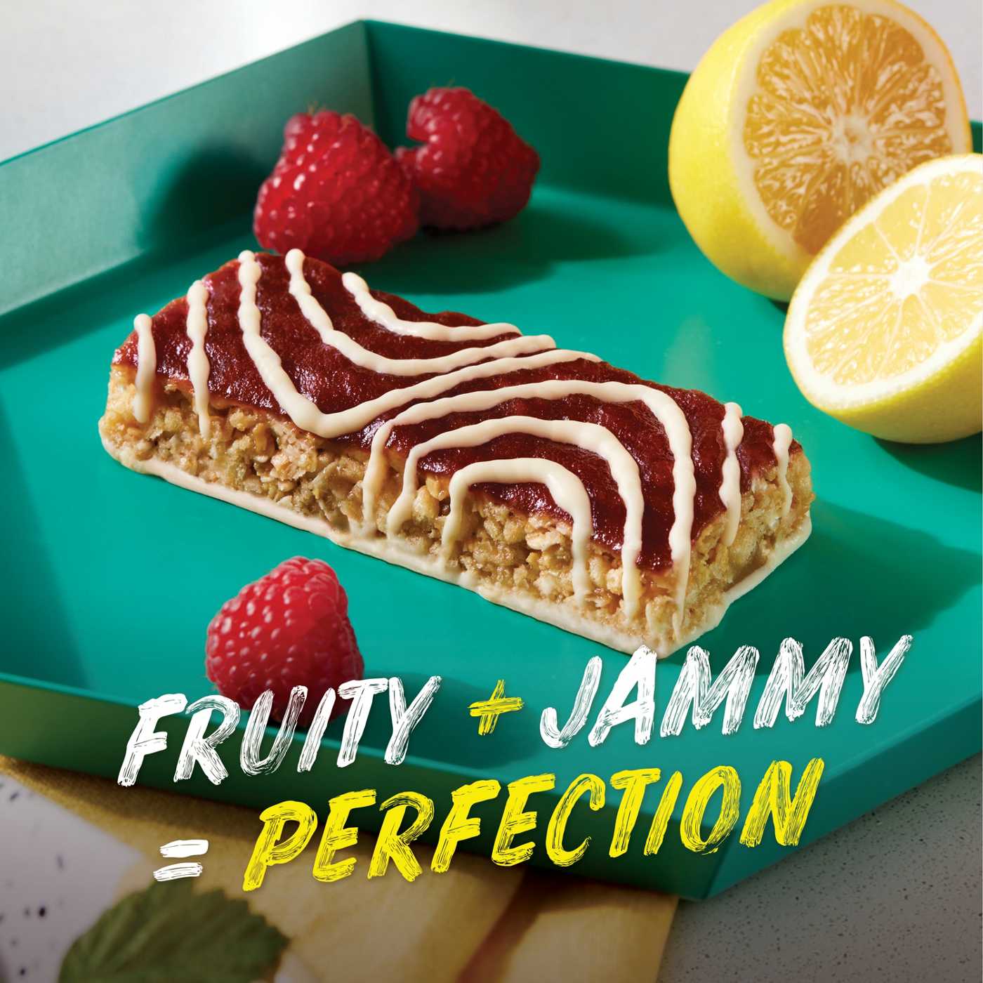 Luna Mash-Ups Lemon Zest & Raspberry Bars - Shop Granola & Snack Bars at  H-E-B