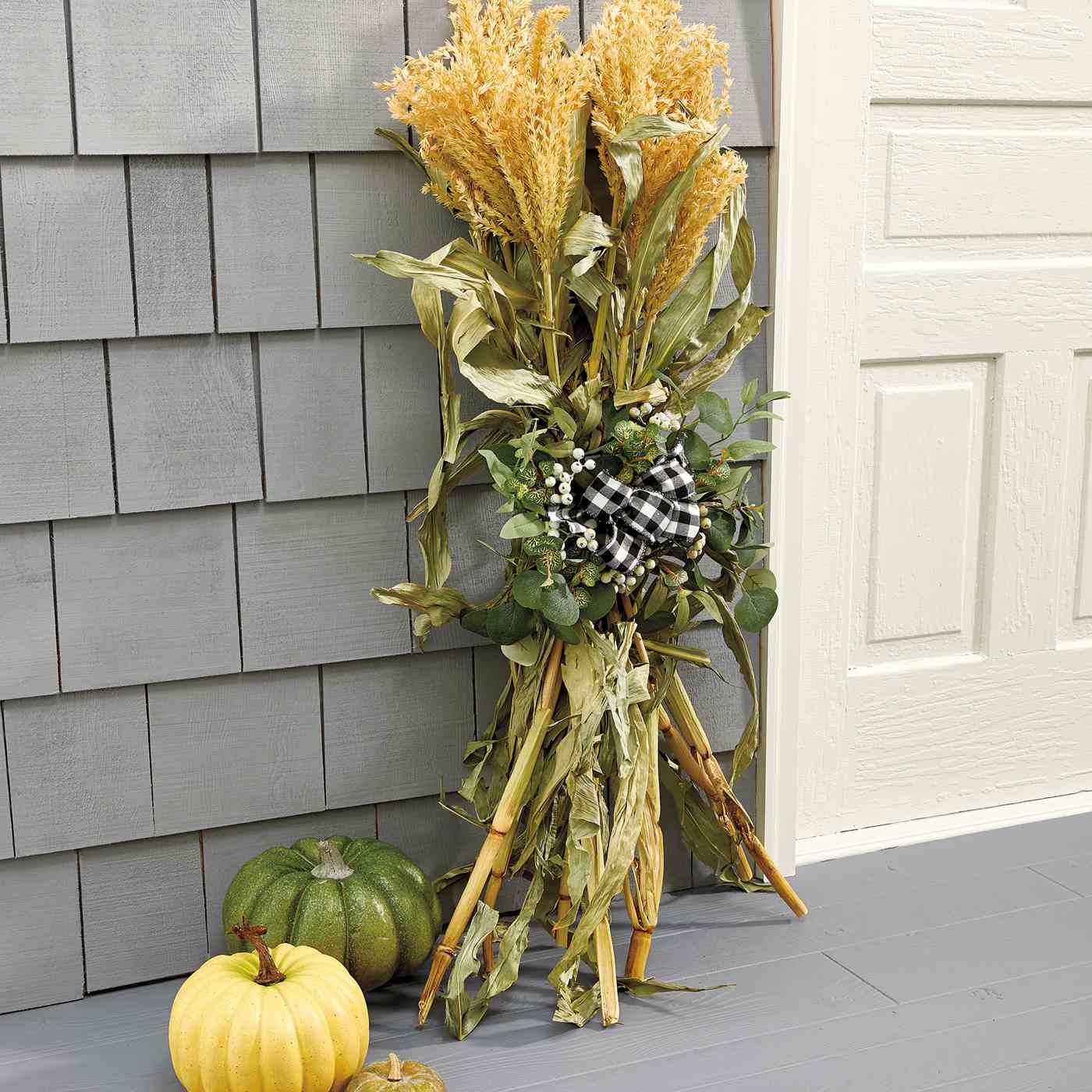 FloraCraft Straw Bale Decor