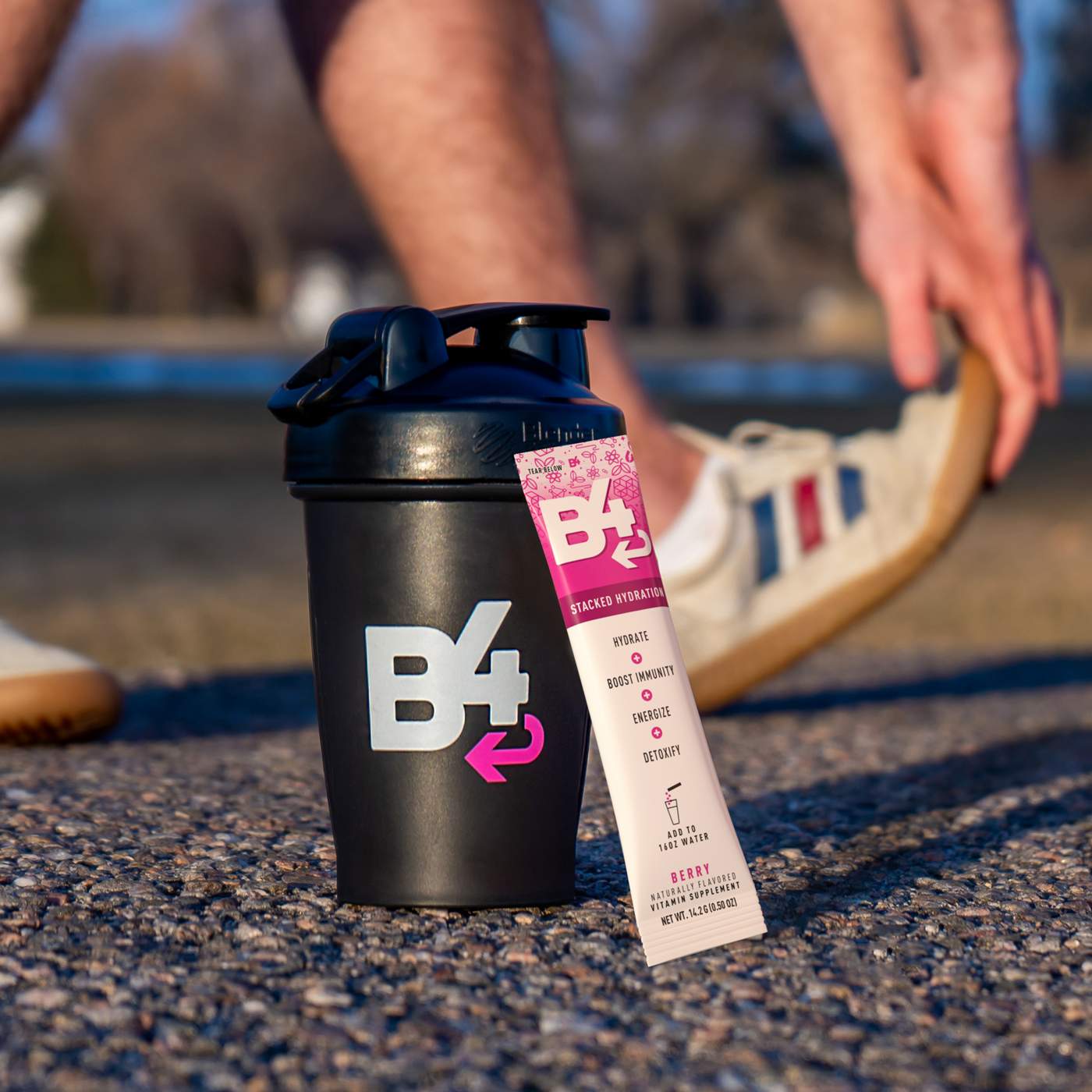 B4 Stacked Hydration Powder Packets Berry Shop Mixes & flavor