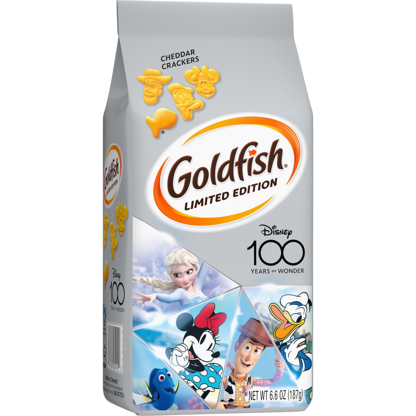 Goldfish Disney 100th Cheddar Crackers; image 7 of 9