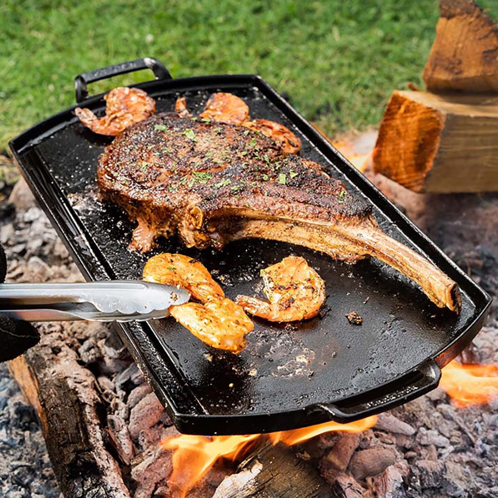 Lodge Cast iron Dual Handle Skillet - Shop Frying Pans & Griddles at H-E-B