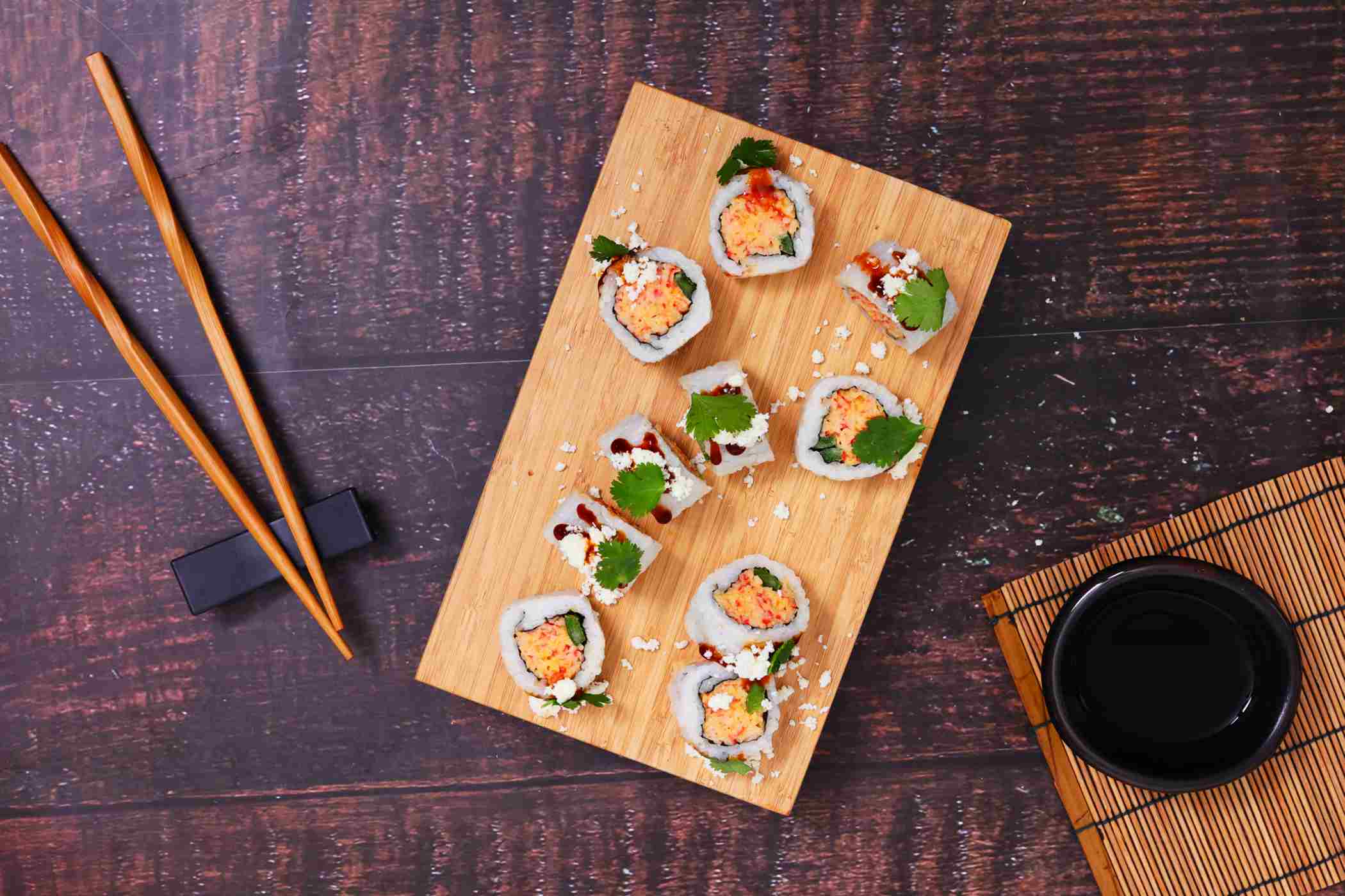 H-E-B Sushiya Muy Caliente Sushi Roll; image 4 of 4