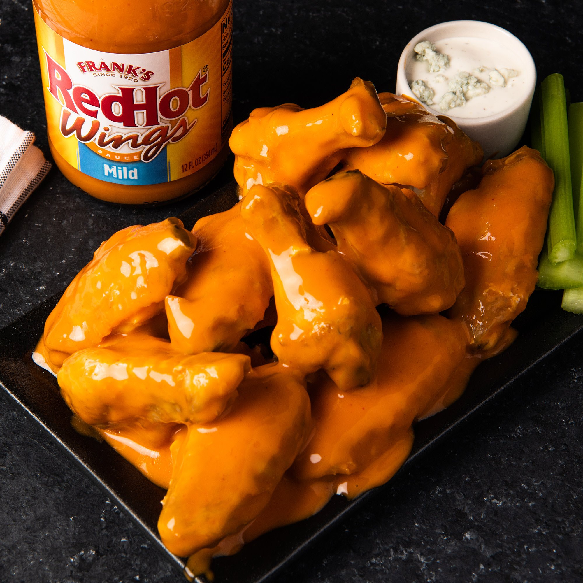 Frank's RedHot Mild Wings Sauce, Nashville Hot Seasoning