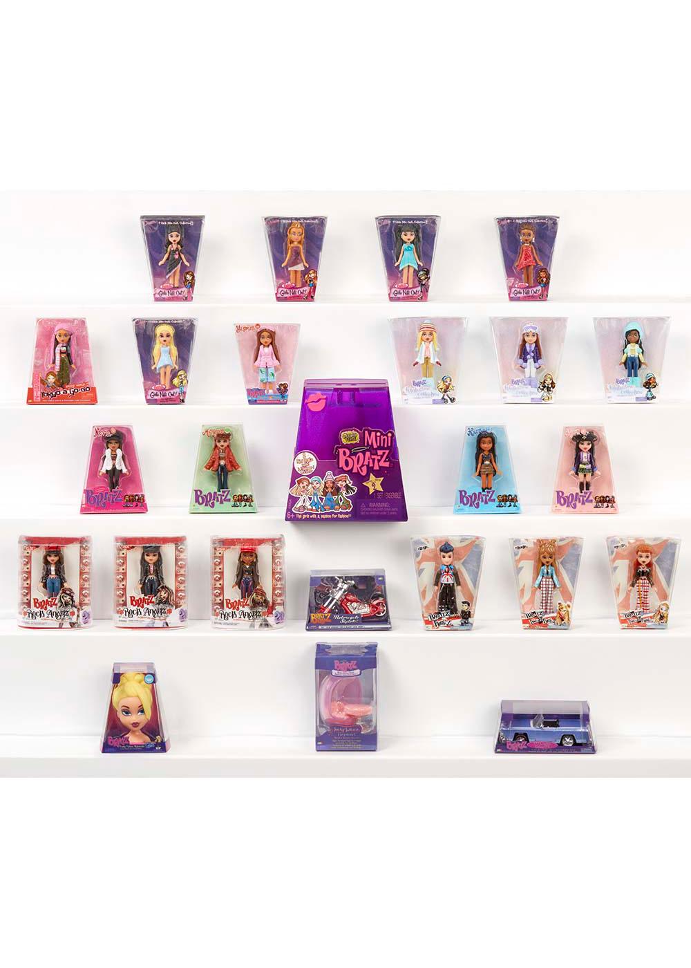 Miniverse Mini Bratz - Series 2 - Shop Action Figures & Dolls at H-E-B