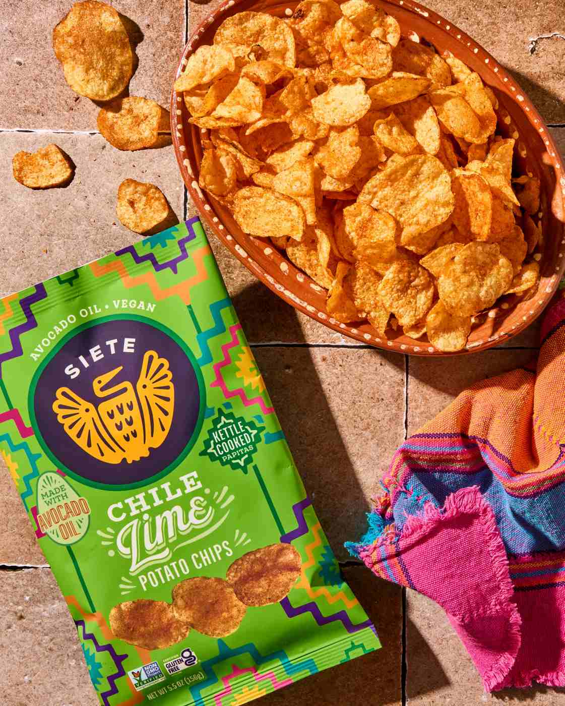 Siete Chile Lime Kettle Cooked Potato Chips; image 3 of 3