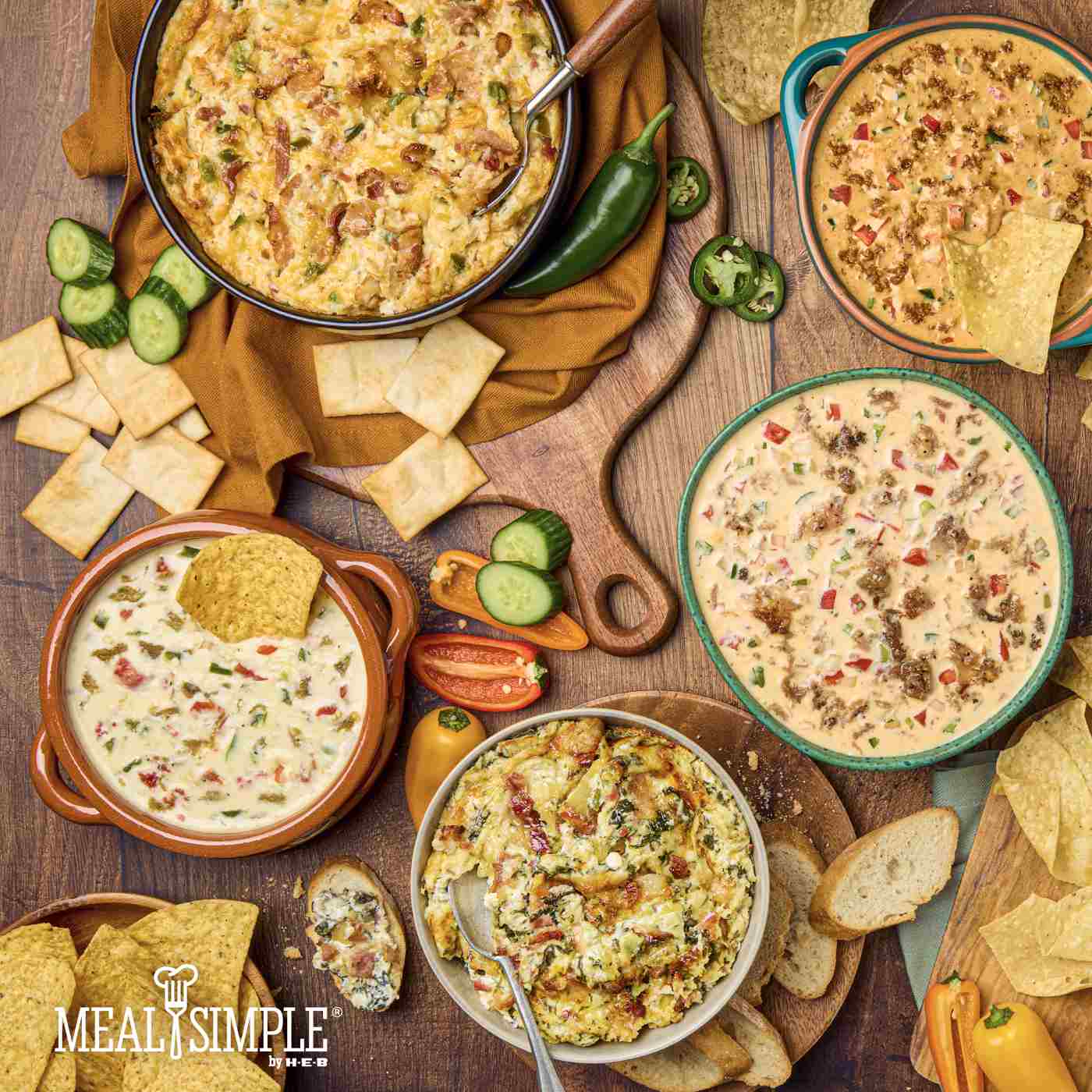 Meal Simple by H-E-B Hatch Chile Jalapeño Queso Blanco Dip; image 3 of 6