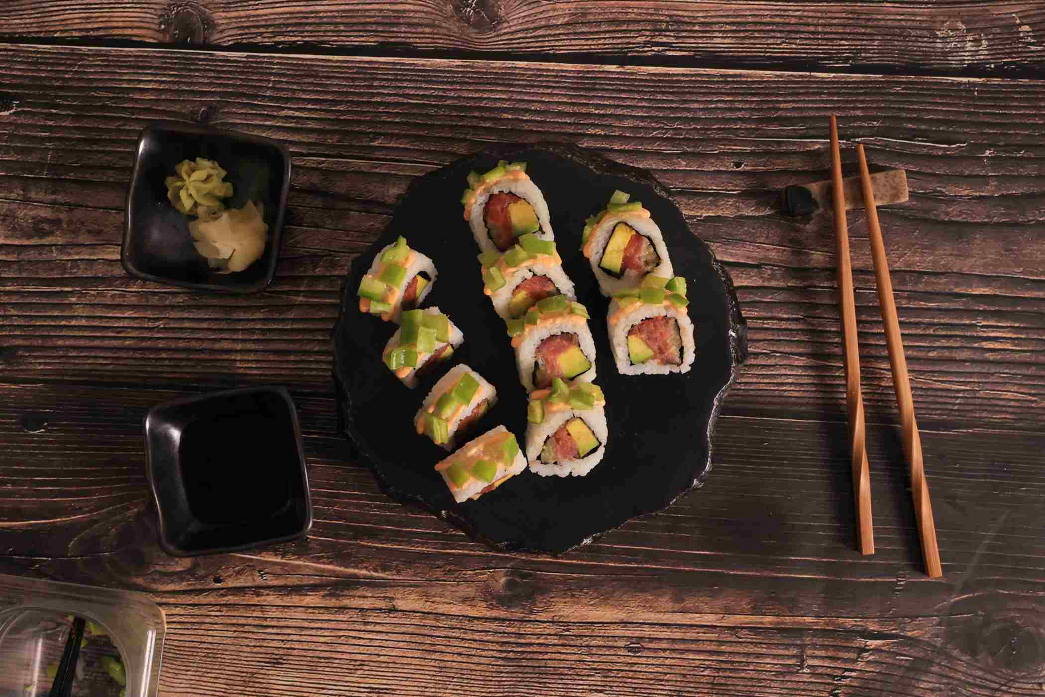 HEB Sushiya Spicy Tuna Hatch Chile Sushi Roll Shop Sushi at HEB