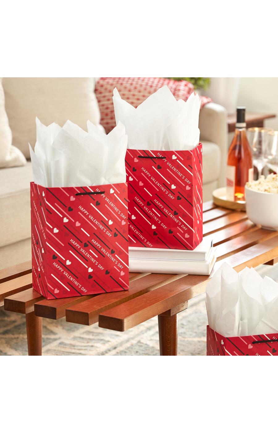 Hallmark Happy Valentine's Day Gift Bags with Tissue Paper - 65, 3 Ct - Shop  Gift Wrap at H-E-B