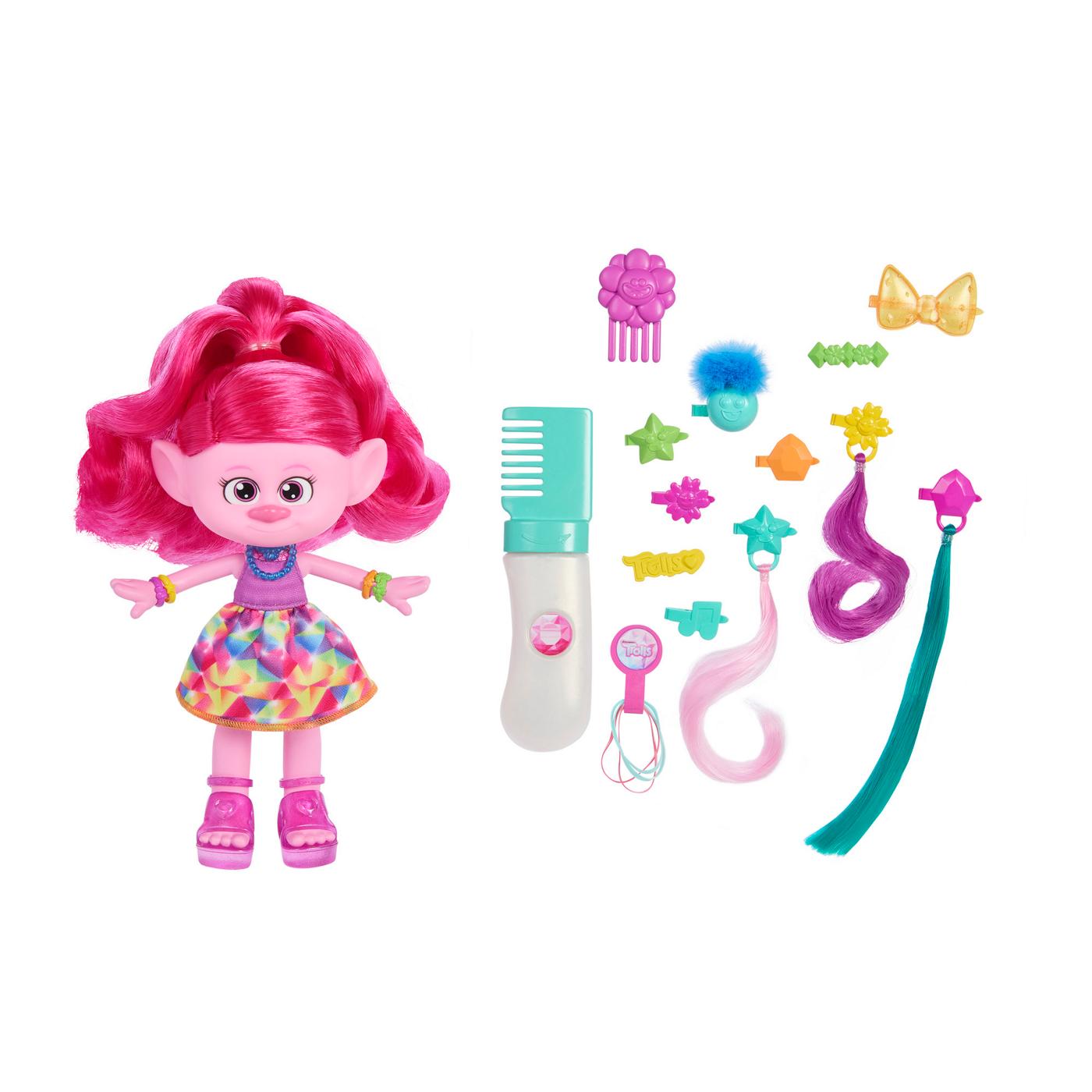 Trolls Hair-Tastic Queen Poppy Doll Set; image 4 of 4