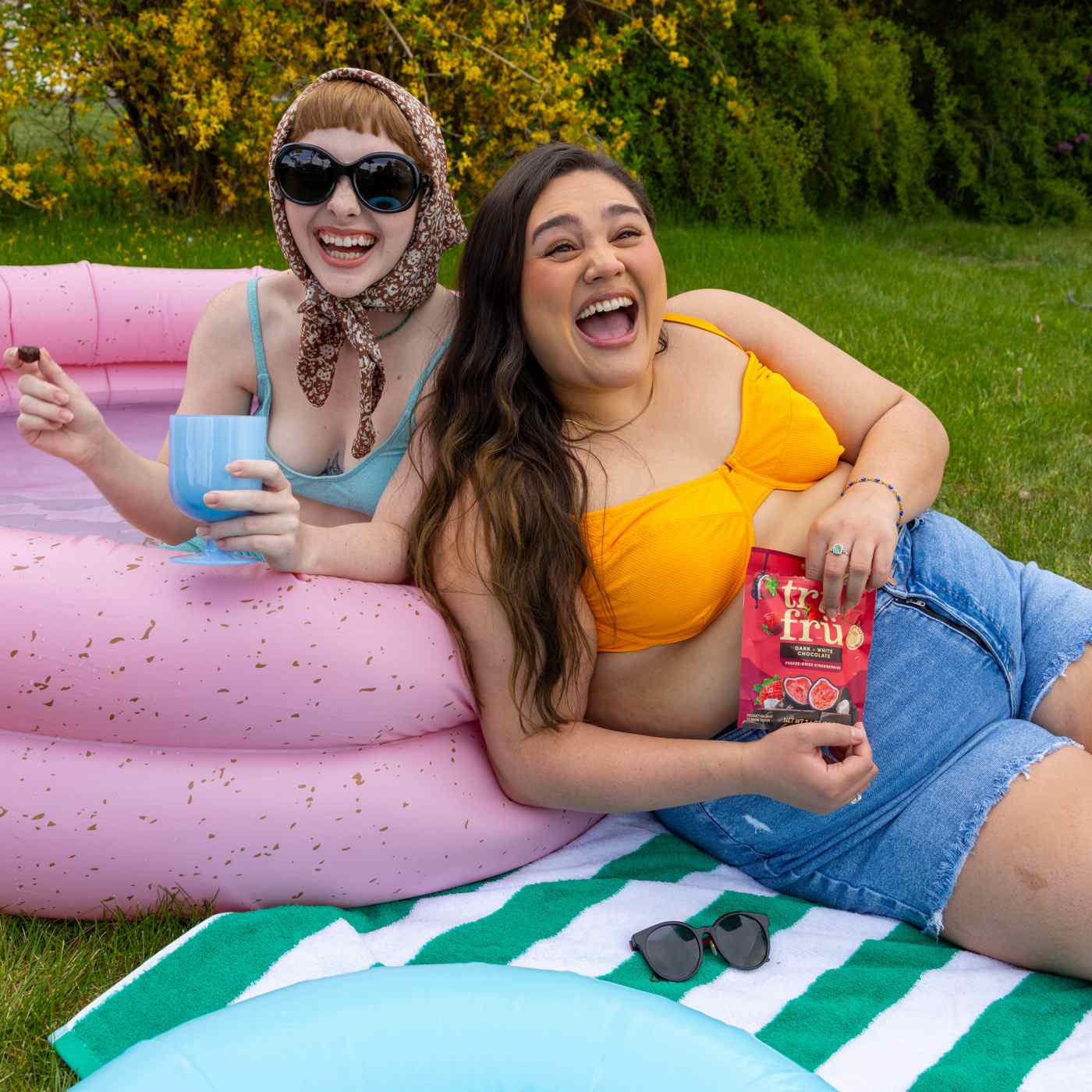 Tru Fru Freeze Dried Strawberries in Dark & White Chocolate; image 6 of 7