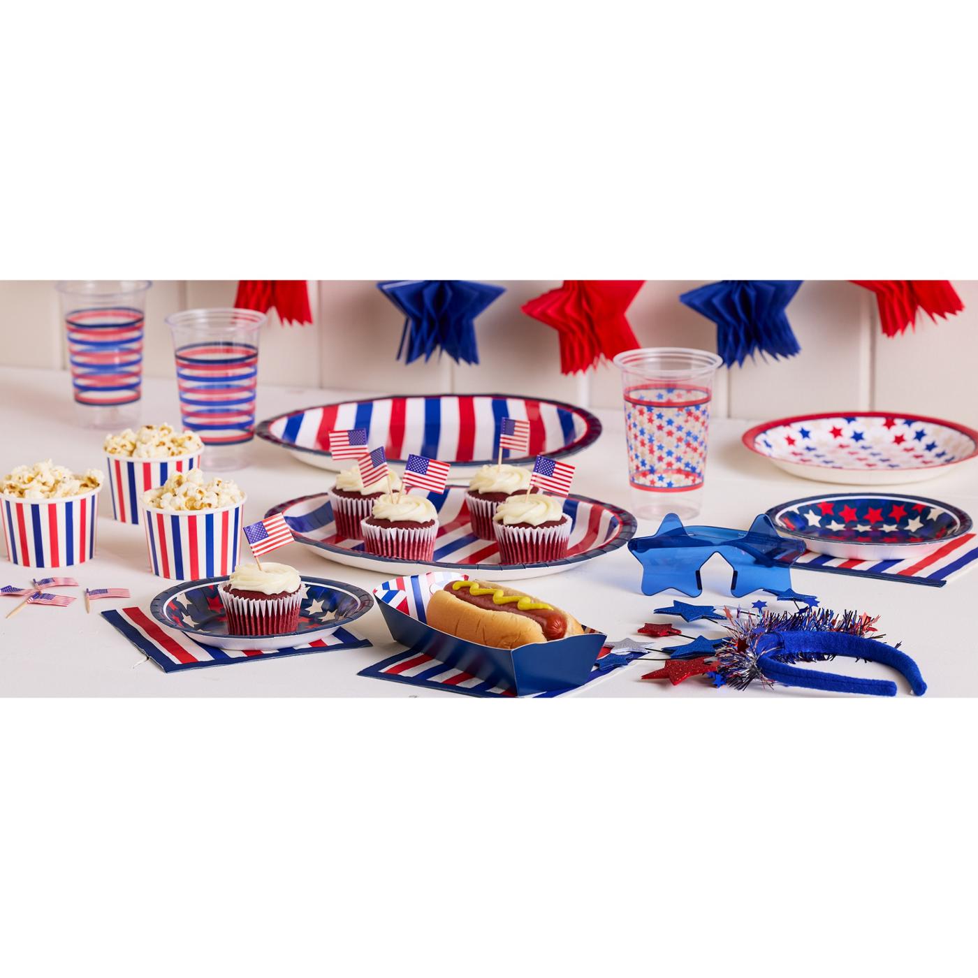Destination Holiday Oval Patriotic Paper Plates; image 2 of 2