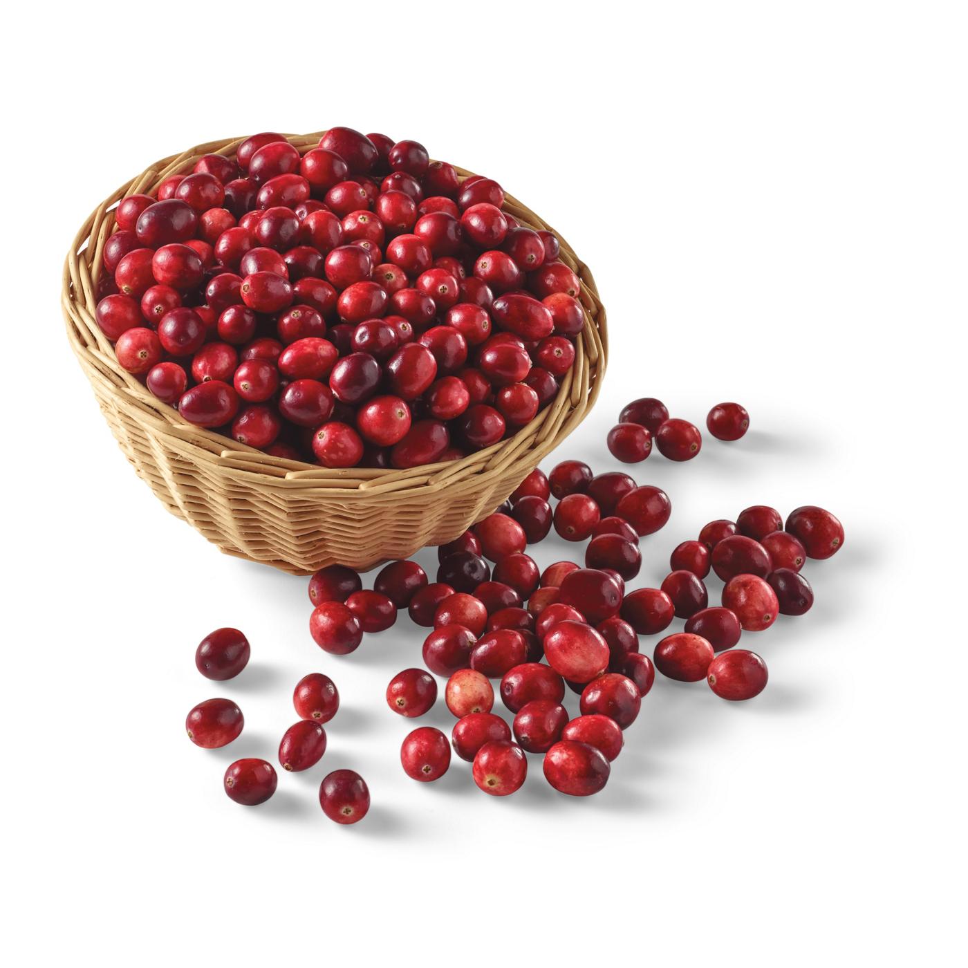 H-E-B Fresh Cranberries; image 2 of 3