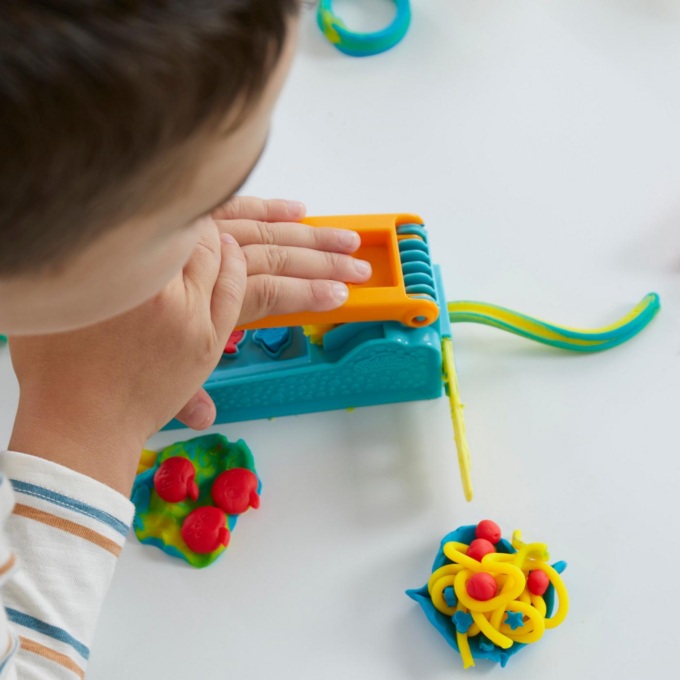 Play-Doh Fun Factory Starter Set; image 8 of 8