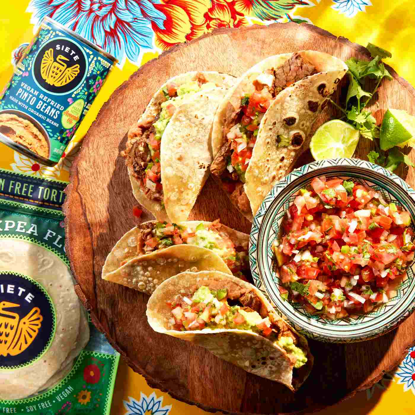 Siete Vegan Refried Pinto Beans; image 2 of 7