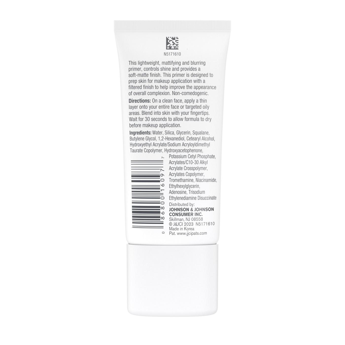 Neutrogena Mattifying Primer with Shine Control to Blur Pores; image 2 of 2