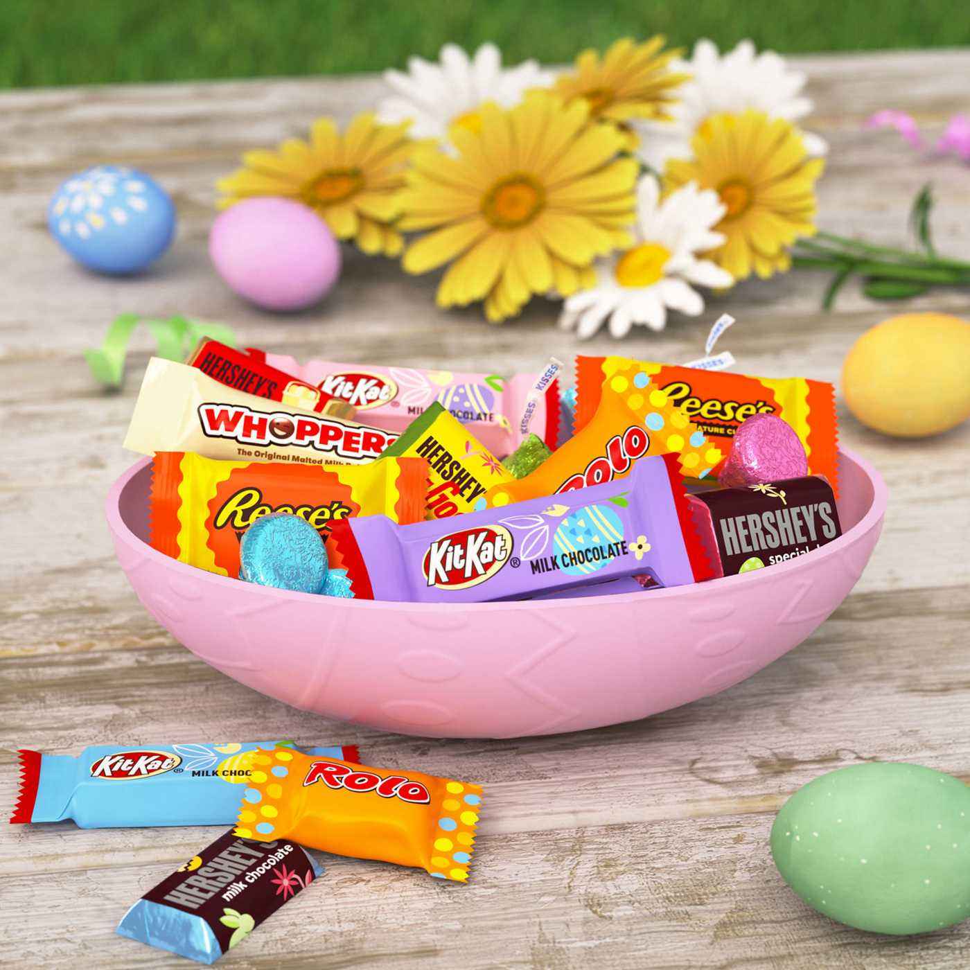 Hershey's, Reese's, Kit Kat, Rolo & Whoppers Assorted Chocolate Easter ...