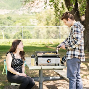 Blackstone Original Tabletop Stainless Griddle, 17"