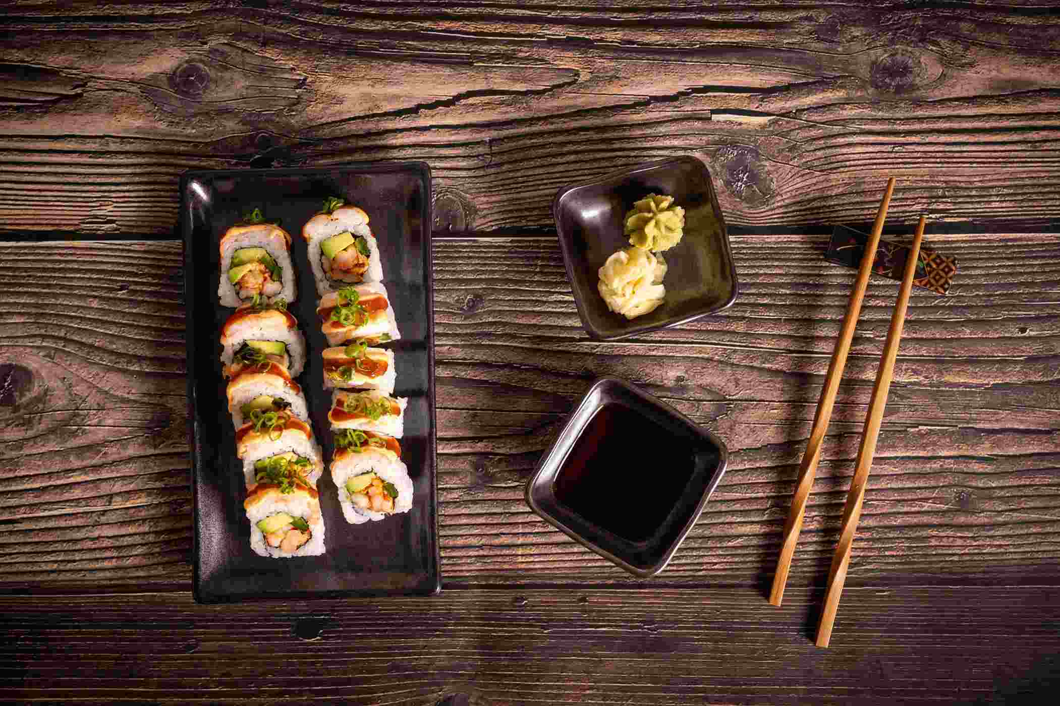 H-E-B Sushiya Louisiana Sushi Roll; image 4 of 4