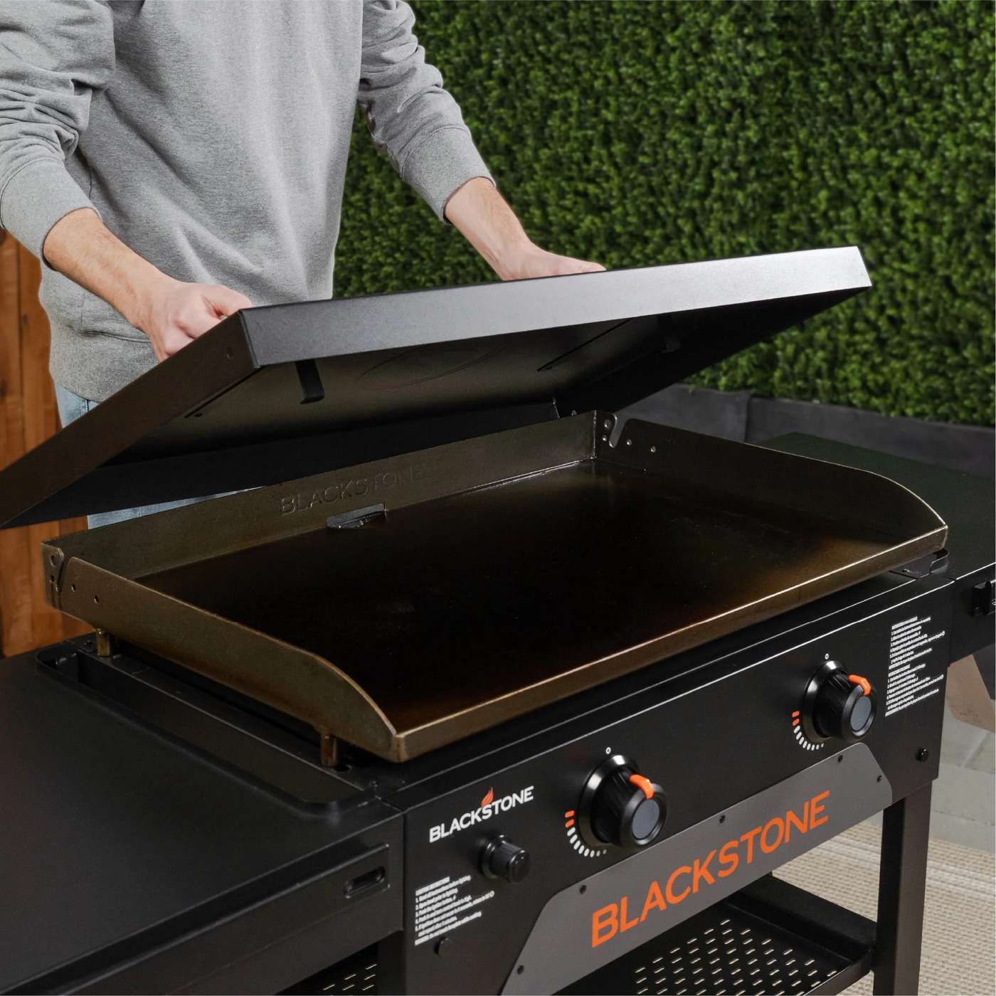 Blackstone Omnivore Griddle with Hard Cover; image 3 of 7