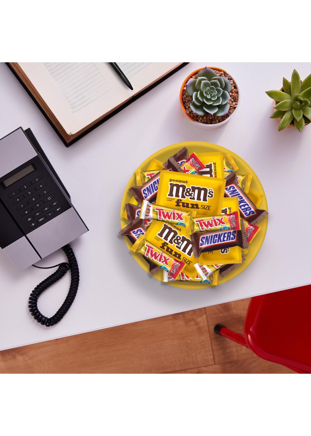 M&M'S, Snickers, & Twix Assorted Fun Size Chocolate Candy - Sharing Size; image 2 of 10