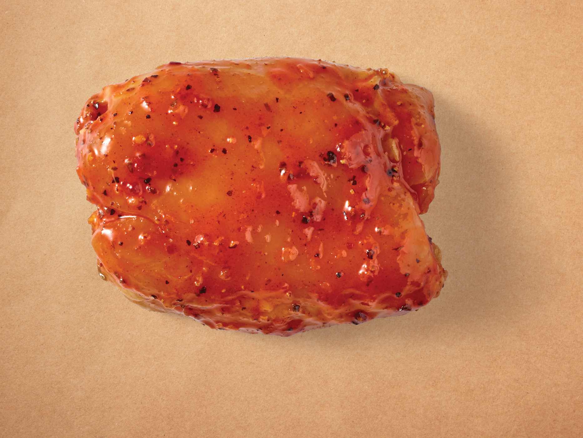 H-E-B Meat Market Marinated Boneless Chicken Thigh – Sweet Chili; image 3 of 4