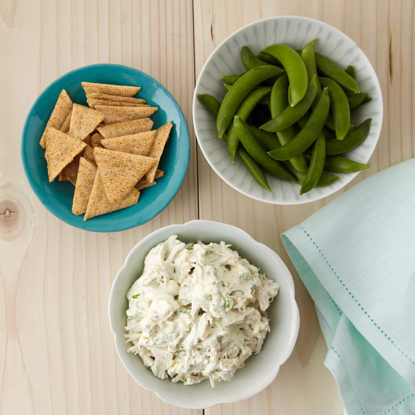 Triscuit Sour Cream & Onion Whole Grain Wheat Crackers; image 6 of 9