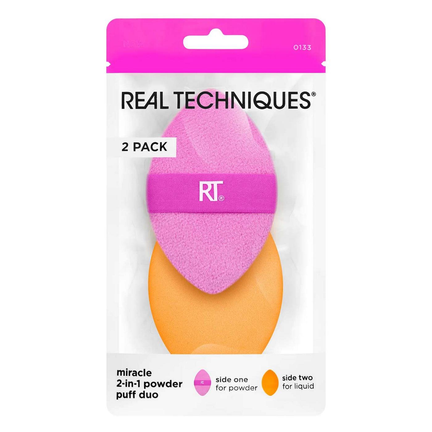 Real Techniques Miracle 2-In-1 Powder Puff Duo; image 1 of 3
