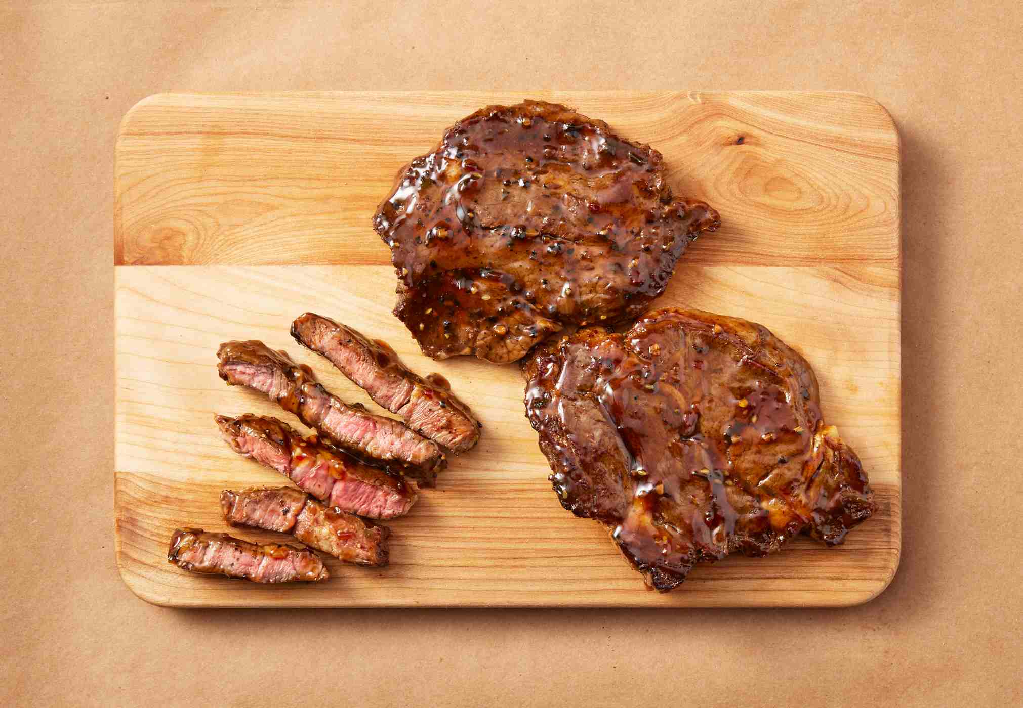 HEB Meat Market Marinated Boneless Beef Chuck Eye Steaks Korean BBQ