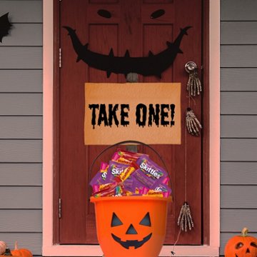 Skittles & Starburst Assorted Fun Size Chewy Halloween Candy