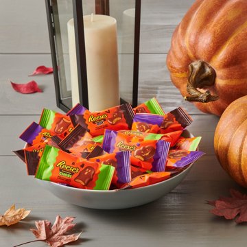 Reese's Snack Size Peanut Butter Shapes Halloween Candy - Jumbo Bag, 14.4 oz