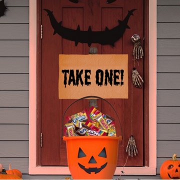 Snickers, Skittles, Life Savers, Milky Way & Twix Assorted Halloween Candy
